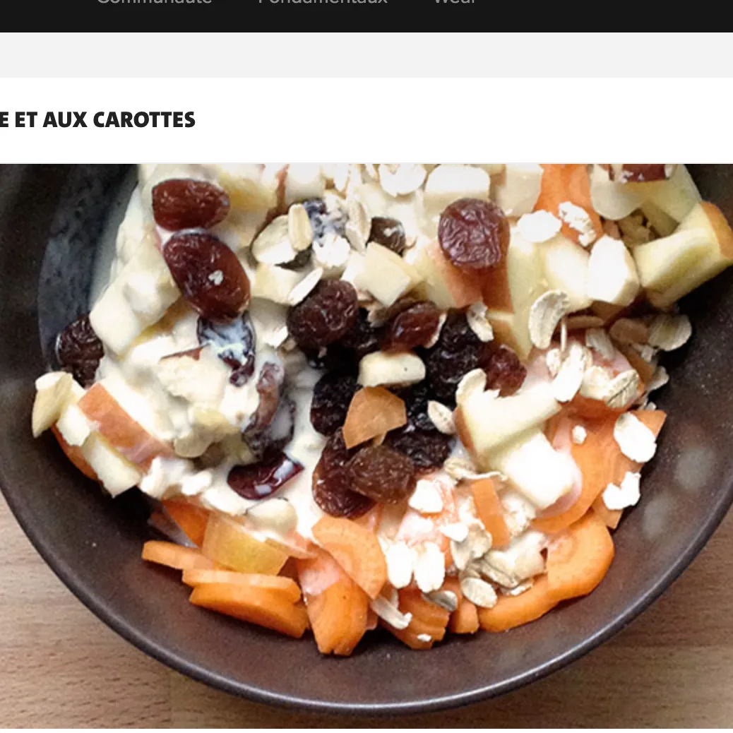 MUESLI A LA POMME ET AUX CAROTTES